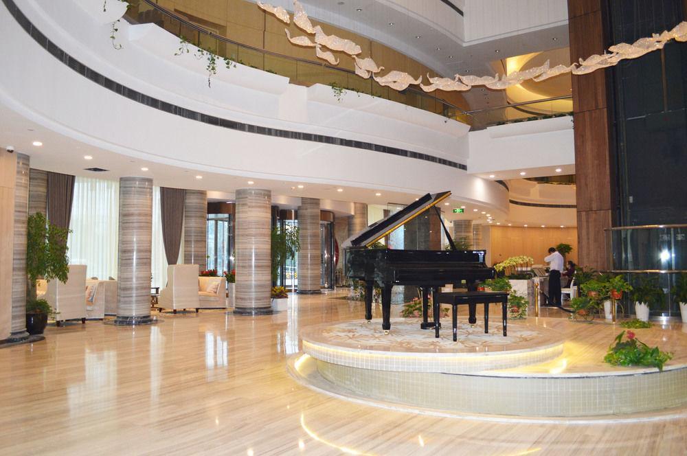 Noble Center Hotel Shanghai
