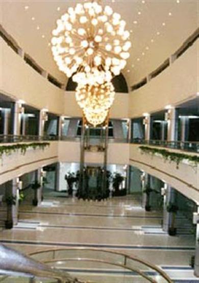 Noble Center Hotel